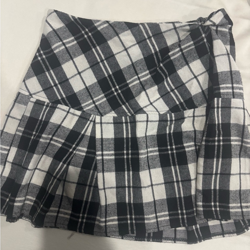 Plaid Black and White Women's Skirt